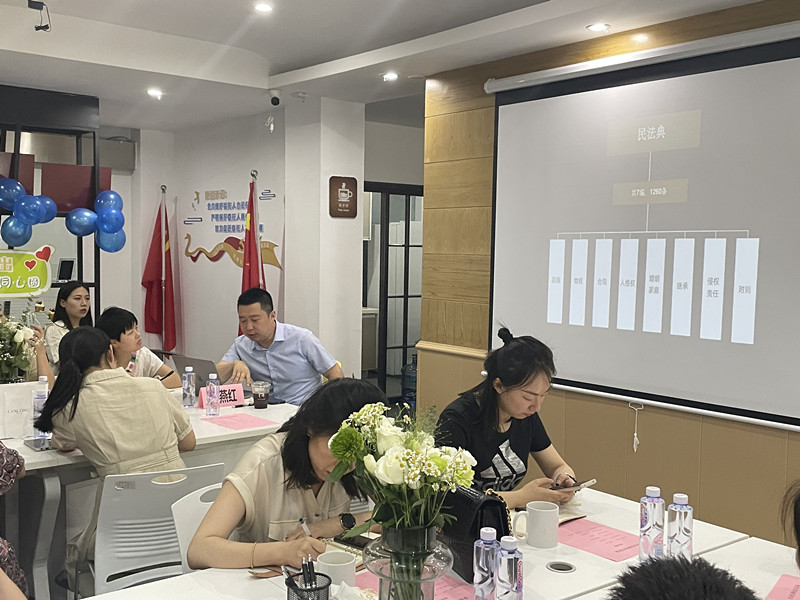 1688367940793577.jpg 1688367940793577.jpg