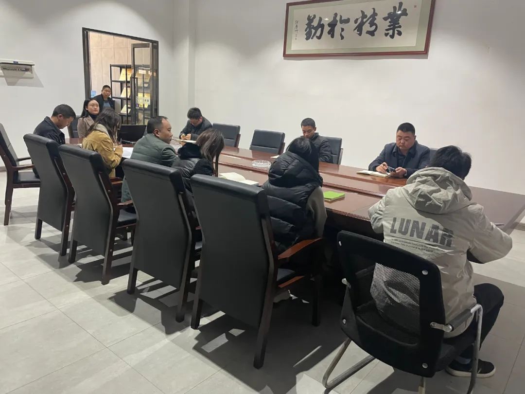 1702349143811884.jpg 1702349143811884.jpg