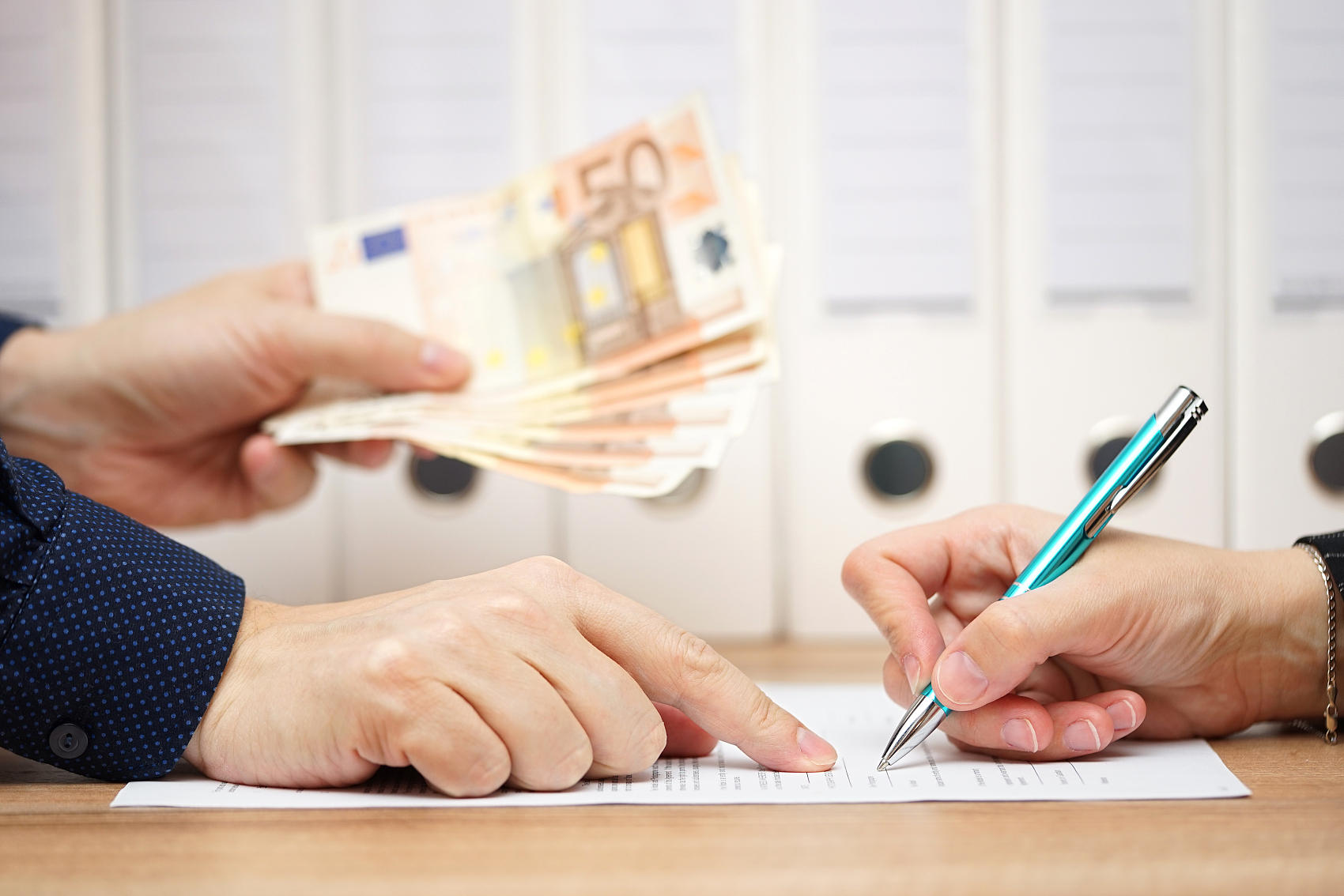 1703748749401893.jpg 1703748749401893.jpg